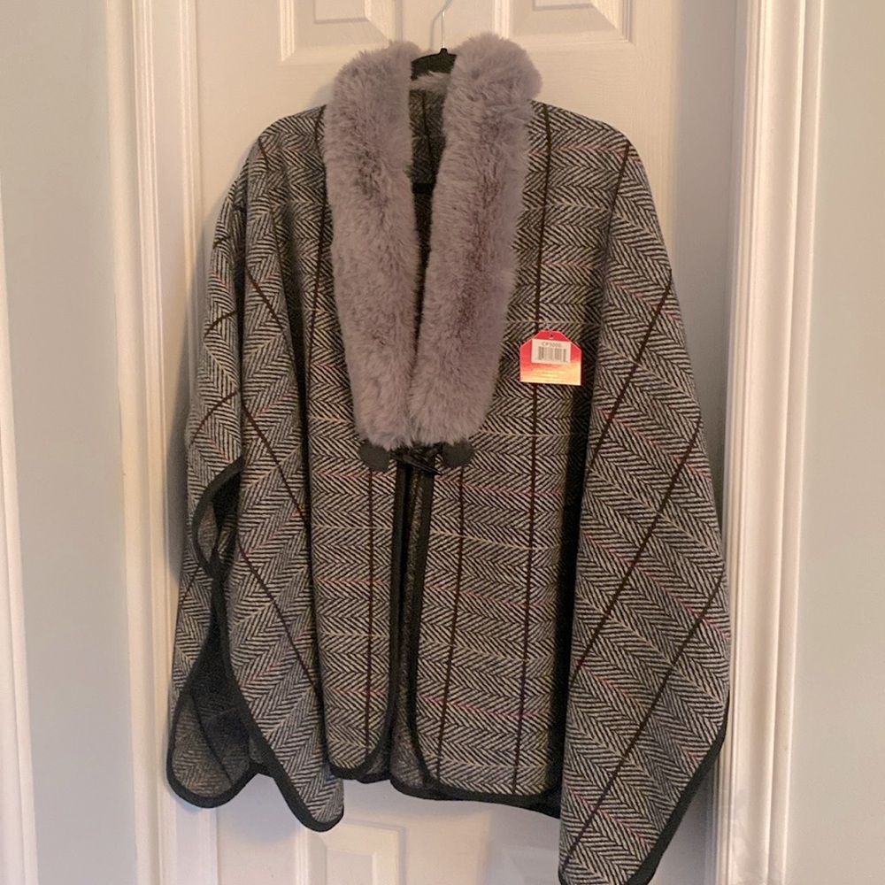 NWT Fur Collared Cape